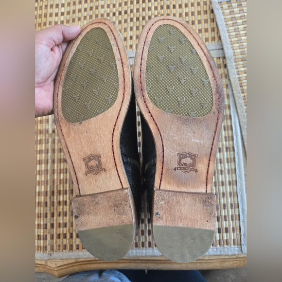 Trask Black Chukka Boots with‎ Sleek Design Excellent Conditions - Picture 6 of 7